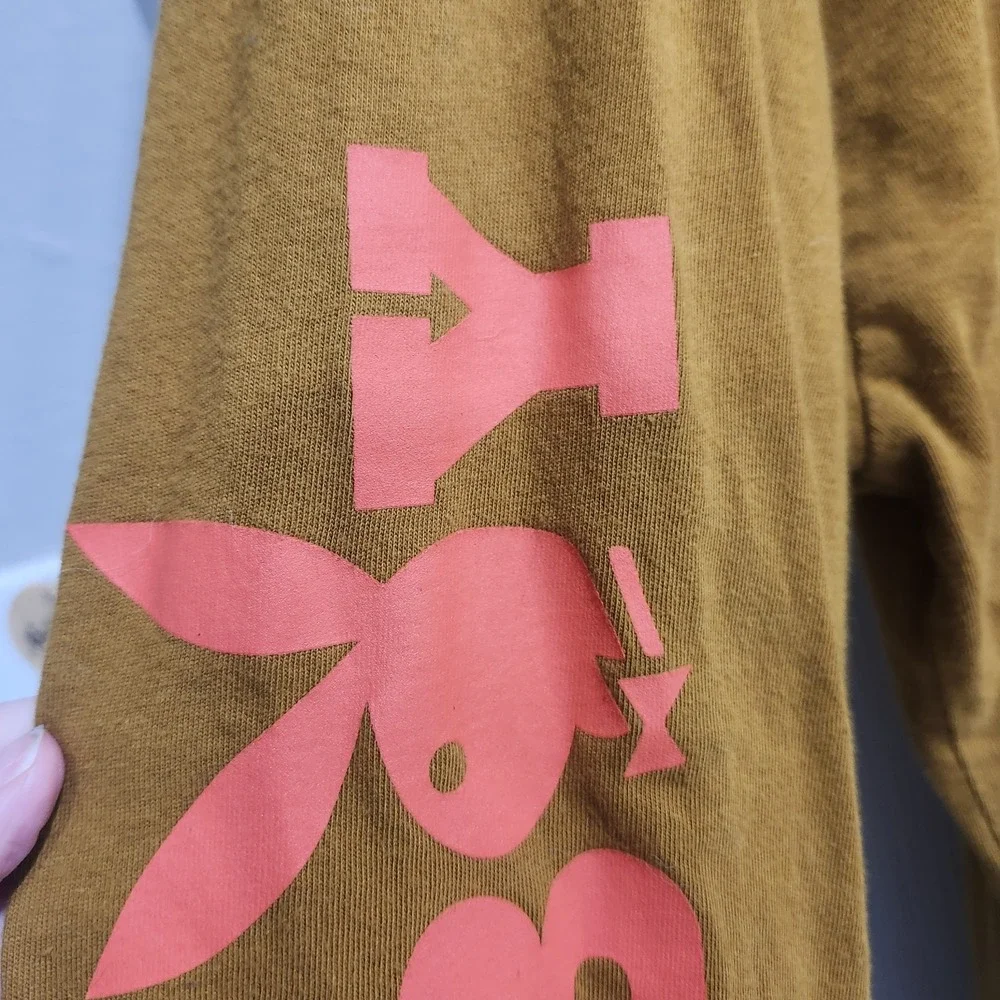Playboy by PacSun‎ Long Sleeve T Shirt XL Brown Pink Logo Graphic Tee